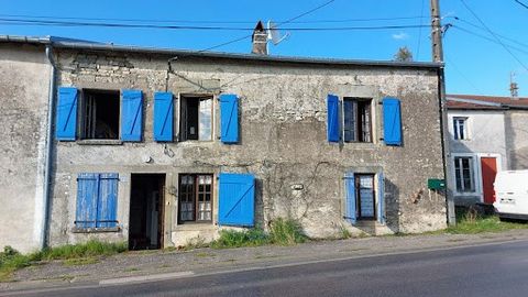 52400, Fresnes sur Apance, village proche autoroute A31, sortie 8 Maison de campagne proposant au rez de chaussée, une vaste entrée, cuisine, salon, séjour, salle de bains avec douche, Wc indépendant, buanderie, cellier A l'étage, 2 chambres, grenier...