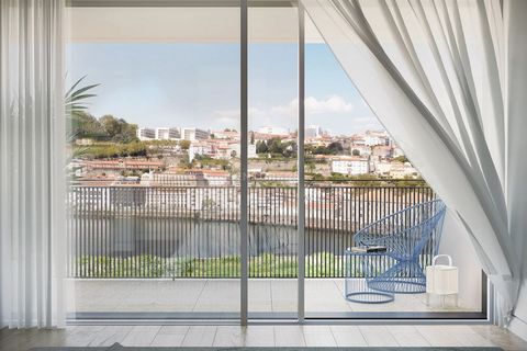 Único T2 Duplex disponível! Fração B-B-V3, Área 223.05 M2, 780.000 A CALMA DO RIO PREENCHE A PAISAGEM! Condomínio com piscina de água aquecida, acesso por escadaria rolante. Situado no coração de Santa Marinha em Vila Nova de Gaia, uma das estâncias ...