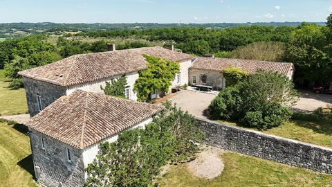 Un art de vivre à la Française - Demeure de Famille ou Chambres d'hôtes