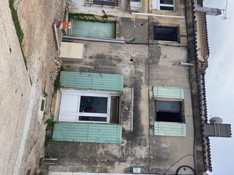 LOFT de 45 m² entièrement à nu, complètement à rénover