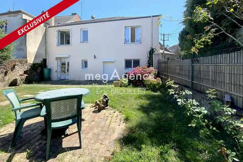 Maison de bourg 3 grandes chambres garage jardin