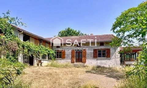 Maison de campagne à rénover sur 4800 m2 de terrain