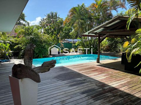 MAGNIFIQUE VILLA T5 AVEC UNE VUE MER