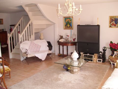 MAISON AVEC JARDIN