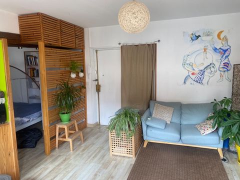 Appartement à vendre 2 pièces MARSEILLE 6EME ARRONDISSEMENT (13)
