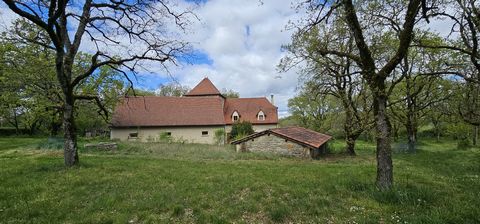 Ensemble en pierre avec grange à proximité de Limogne-en-Quercy