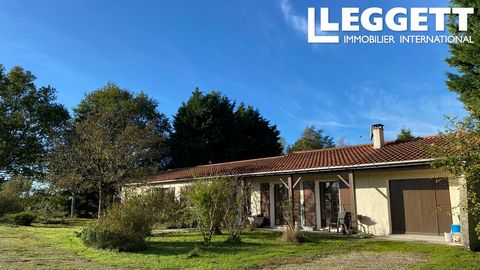 A10955 - Built in 1980 and located in a quiet rural hamlet in the Gironde, this pretty bungalow has fantastic views across the vineyards from its wrap-around garden. Inside there are 4 spacious bedrooms, one with en-suite bathroom and a lovely sunny ...