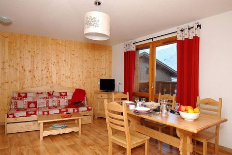 Résidence Le Grand Panorama II consists of a few apartment buildings surrounded by a number of linked chalets. The entire residence is built in traditional style using lots of wood and natural stone. The apartments are all efficiently and nicely furn...