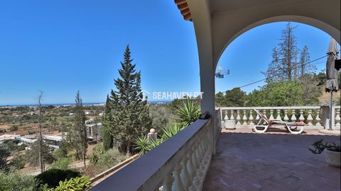 Situated in the charming town of Albufeira , this fantastic hilltop villa with a swimming pool is a true seaside paradise. Nestled within a sprawling 13,000m2 plot , this expansive seven bedroom (T6+2) property built in 1975 boasts big potential for ...