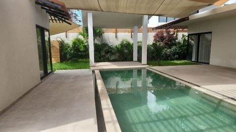 Reference : DIP995VSDCCR Location : Grand Baie, Mauritius Category : Villas under construction Status : Under construction, 1 show villa available for visit Type : Villa 4 bedroom villas, including a separate room that can be used as an office or gue...