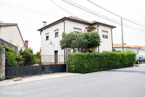 Villa con 4 camere da letto in vendita a 5 minuti dal centro di Águeda! *