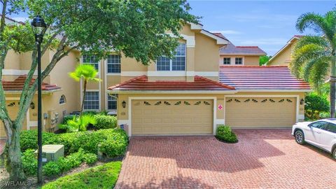 Not Only will you live the Grande life in Grandezza, you will also enjoy the Relaxed lifestyle with all that's included in your home such as cable/internet, water, exterior pest control, landscaping and meticulous building maintenance! This low Maint...