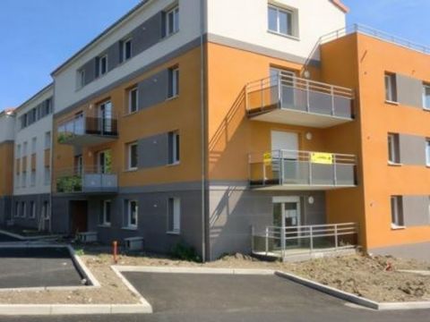 Appartement avec balcon et 2 parkings