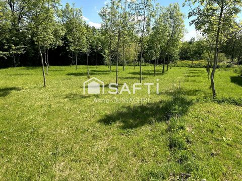 Magnifique Terrain constructible de 780m2 à Saint-Georges-De-Noisné (79400) situé dans un environnement paisible et verdoyant.