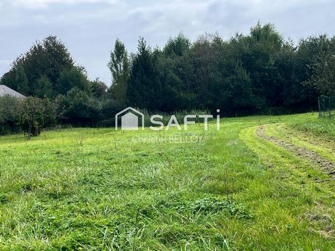 Terrain constructible de 3099m2