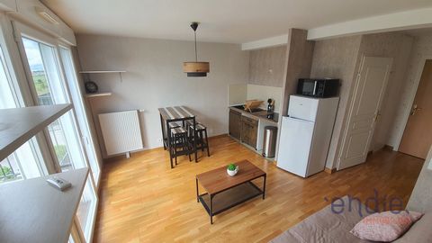 Located in a beautiful secure residence in Chevigny Saint Sauveur, this 25 m² studio is ideal for a 1st acquisition or a rental investment. The apartment is on the 3rd floor of 3 with elevator. It is composed of an entrance equipped with a large cupb...