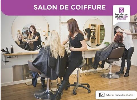 David Bertiau vous propose à la vente ce salon de coiffure, idéalement placé avec belle visibilité en plein centre ville . Equipé de 7 postes de coiffage et 3 bacs à shampoing . Salon ouvert 5 jours par semaine. Clientèle fidélisée . Vitrine de 6 mèt...