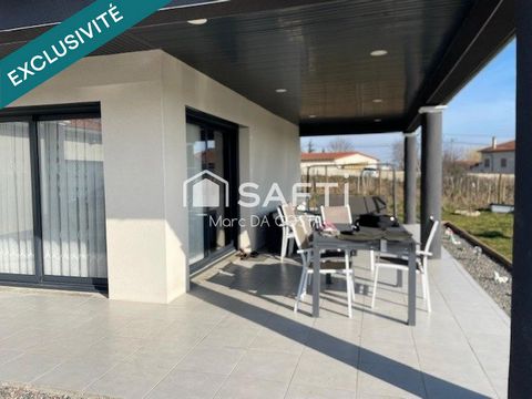MAISON DE 2022. 147 M2. 1330 M2 TERRAIN. 4 CHAMBRES.