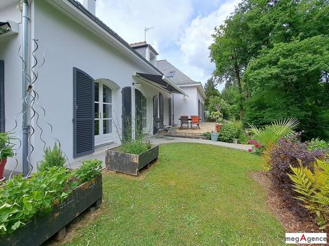 Propriété 7 chambres sur vallée du Cens
