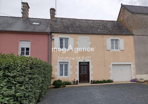 MAISON DE BOURG AVEC EXTERIEUR - PRE EN PAIL
