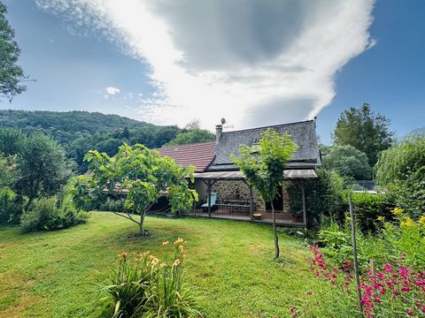 Charmante maison individuelle en sortie de hameau 09800