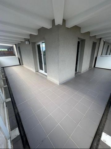T2 45M2 terrasse de 27M2