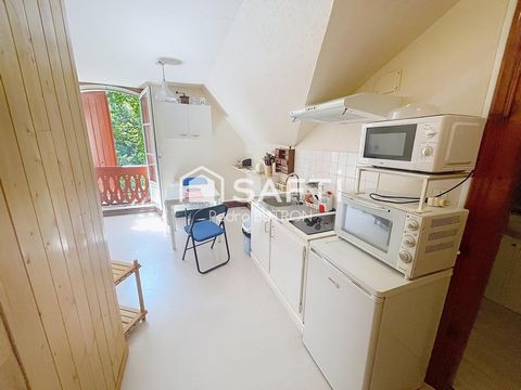 Appartement Type 2, au milieu d'un parc arboré.