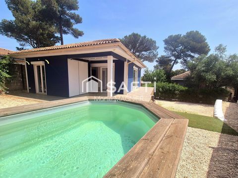 Beau Chalet T3 - 2 chambres de 50m2 entièrement rénové, sur terrain de 234m2 clôturé, au calme, avec piscine, à Gassin, proche commerces et plages