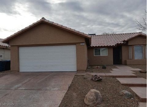 NO HOA!!*** GREAT 1 STORY, THREE BEDROOMS, TWO BATH WITH A POOL!*** FRESHLY PAINTED EXTERIOR!*** ROOF IS IN EXCELLENT SHAPE!*** NEW CABINETS & GRANITE COUNTERTOPS!*** NEW FLOORING THROUGHOUT!*** SPACIOUS BEDROOMS, COVERED PATIO AND MUCH MORE!*** COME...