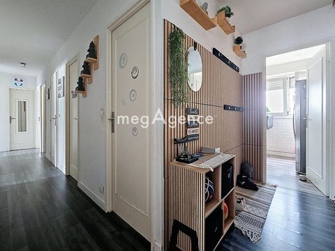 APPARTEMENT 91 M² 4 CHAMBRES PARKING ET CAVES