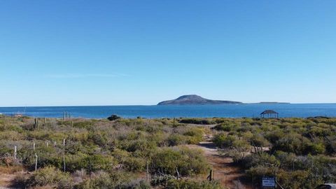 BEST IN SHOW! El Bajo Lot in Loreto! Build your dream property HERE and NOW in Loreto’s exclusive north end “El Bajo” oceanfront location with panoramic and unobstructed views of Coronado and Carmen Islands, the Sierra Giganta mountains, and untouche...