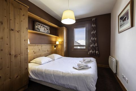 Come and enjoy the atmosphere of a family resort in the heart of Savoie. Perfectly located in the heart of the resort of Sainte-Foy Tarentaise, the Residence Club**** mmv Sainte-Foy Tarentaise 