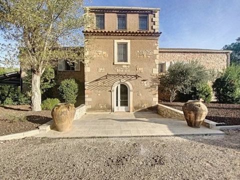 Magnificent property, spread over more than 16 hectares including 6 hectares of vineyards, in AOP 'Cote de Provence, Rose.' - 6-hectare AOC vineyard with potential for extension. - 40 minutes from the Golf de St Tropez. - Proximity to main roads. - A...