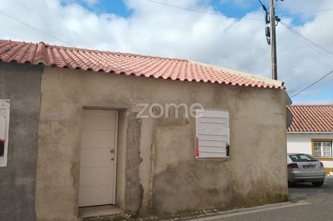 Identificação do imóvel: ZMPT553932 1-bedroom house fully recovered in Abrigada, Alenquer. Works close to completion. Completion forecast for early June/2023. Internal works are being carried out from scratch, the roof has been completely replaced; t...