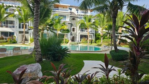 Diese 83 Quadratmeter große Wohnung befindet sich in einem prestigeträchtigen privaten Komplex in Dominicus Bayahibe und ist die Ecke des Paradieses, die Sie suchen. Mit 2 Schlafzimmern, 2 Bädern und einer schönen privaten Terrasse bietet diese Immob...