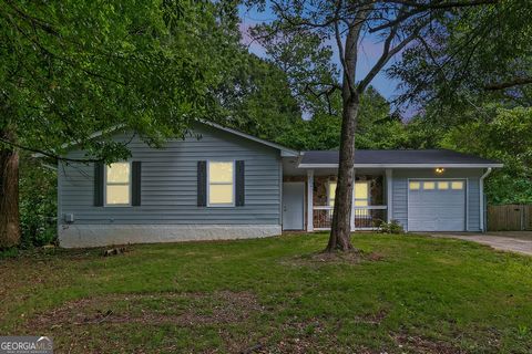 Welcome to this beautifully updated ranch home in the heart of Riverdale! This spacious 3-bedroom, 2-bathroom gem offers modern comfort and style with its extensive renovations and high-end finishes. Featuring all-new engineered hardwood floors, the ...