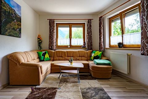 Directly on the Ziller promenade, centrally located between the town center of Mayrhofen (approx. 3.5 km) and Zell am Ziller (approx. 3.5 km), in the Hippach/Ramsau holiday region. Directly on the Ziller promenade (a wonderful footpath and cycle path...