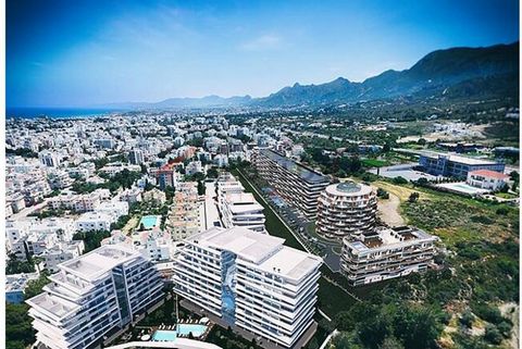 Die Wohnung verfügt über einen direkten Blick auf das Meer. Die Wohnung ist ungefähr 1-5 km vom nächstgelegenen Strand entfernt. Der nächstgelegene Flughafen ist ca. 0-50 km entfernt. Die Wohnung verfügt über 280 m². Sie besteht aus 4 Zimmern und 3 B...