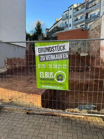 Grundstücke in Deutschland. Das Hotel liegt im Zentrum von Pirmasens. 66954 Das Land eignet sich sowohl für Investitionen als auch für den Bau. Das Anwesen ist komplett gereinigt. Einige Anschlüsse sind vorhanden. Baugenehmigungen liegen bereits vor....