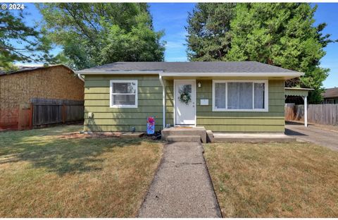 Welcome to 1424 McKinley Court, an exceptional home nestled in the heart of Eugene, Oregon. This charming 2-bedroom, 1-bathroom residence offers a perfect blend of comfort, style, and modern convenience, making it an ideal choice for discerning buyer...