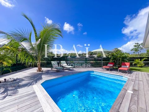 IBAÏA REAL ESTATE EXCLUSIVE: LE GOSIER - BELLE PLAINE   We are pleased to present to you, a rare pearl: a recent villa from 2013 completely rehabilitated, only 1 km from the magnificent beach of Datcha (10 min walk).   As soon as you enter, you will ...