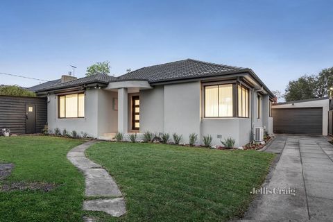 Modernised with polish, this low maintenance 3 bedroom + study 2 bathroom rendered home has a brilliant floorplan that gives a sense of unity and space to entertain. Secure behind a high fence and auto gates, this private haven enjoys warm and inviti...