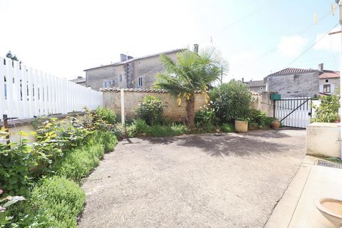 photo no. 1