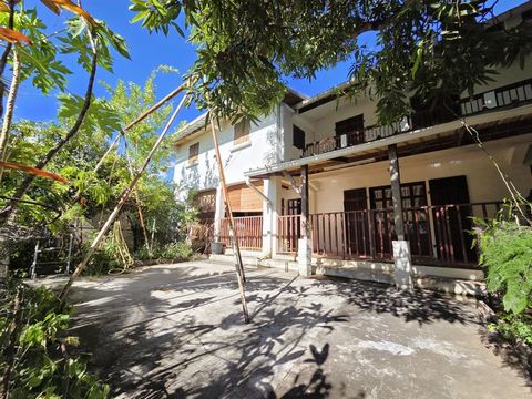 RARE Grande Villa avec Dépendance Centre-Ville au Calme