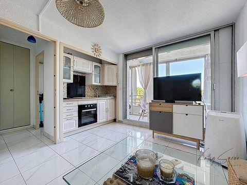 Appartement à vendre studio cabine avec parking LA GRANDE MOTTE (34)