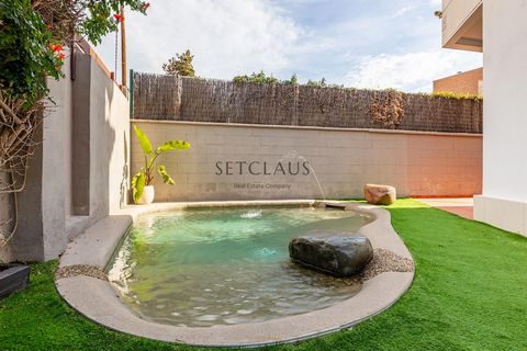 Descubre esta casa esquinera en Alella completamente reformada en 2021, donde el diseño contemporáneo se une con detalles de carácter y eficiencia energética. Ubicada en una parcela de 350 m², ofrece privacidad, estilo y confort en cada rincón.Con 18...