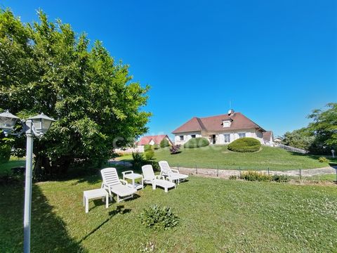 À vendre : Villa avec sous-sol à CHATENOY-EN-BRESSE (71) 4 chambres, 183 m² habitables terrain de 1728 m²