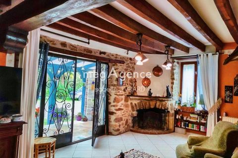 Maison atypique en bord de Seine