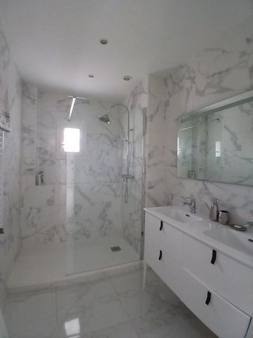 photo no. 2