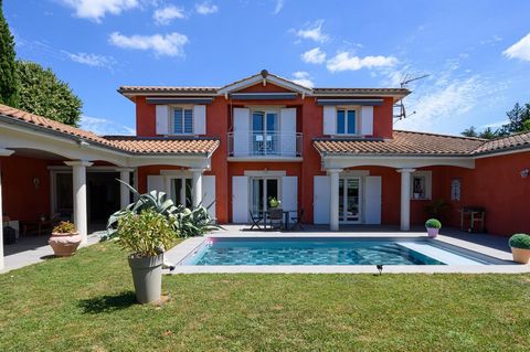 BEAUX VOLUMES - Maison familiale